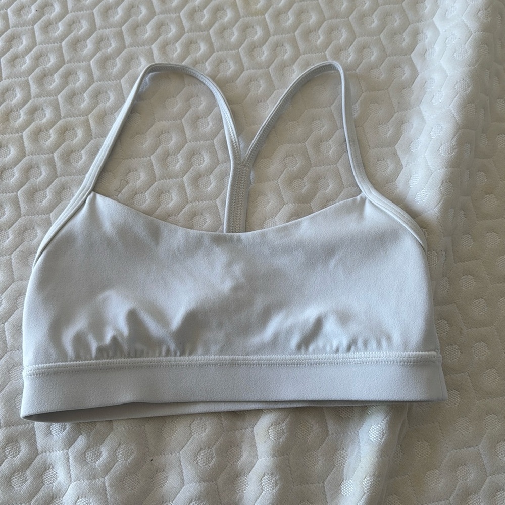 Lululemon Flo Y Bra Nulu